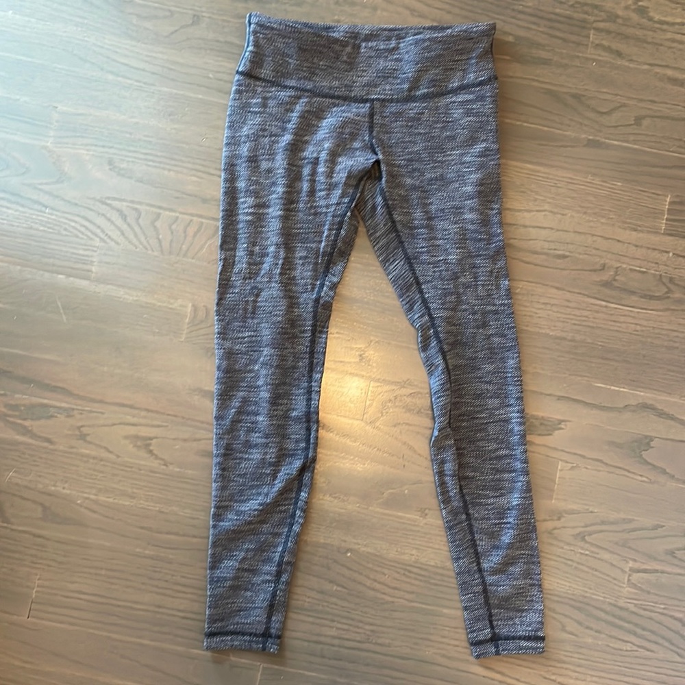 Gray lululemon leggings